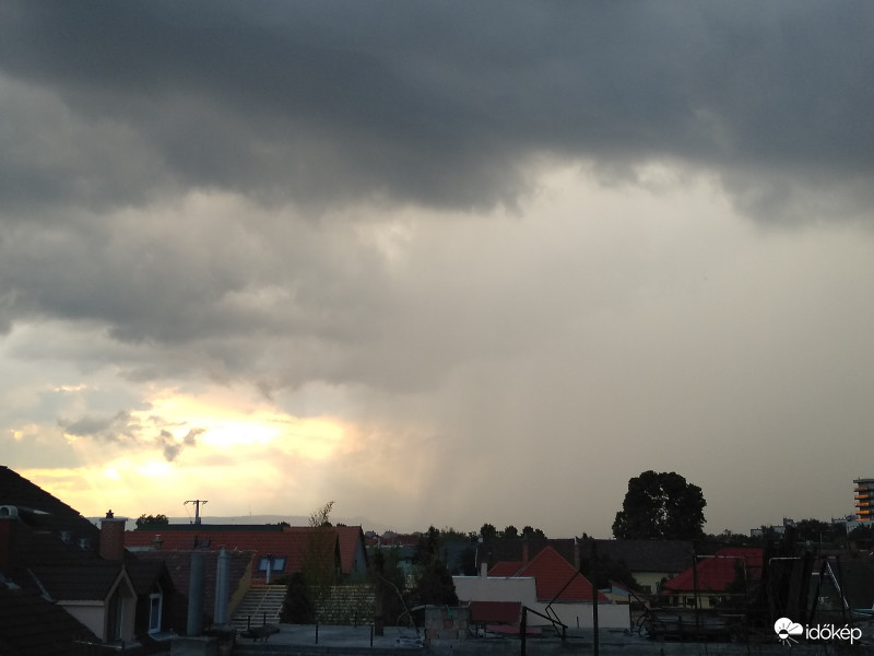 Valahol nagy zuhé van!