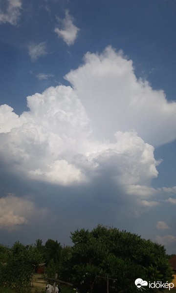 Észlelési fényképek