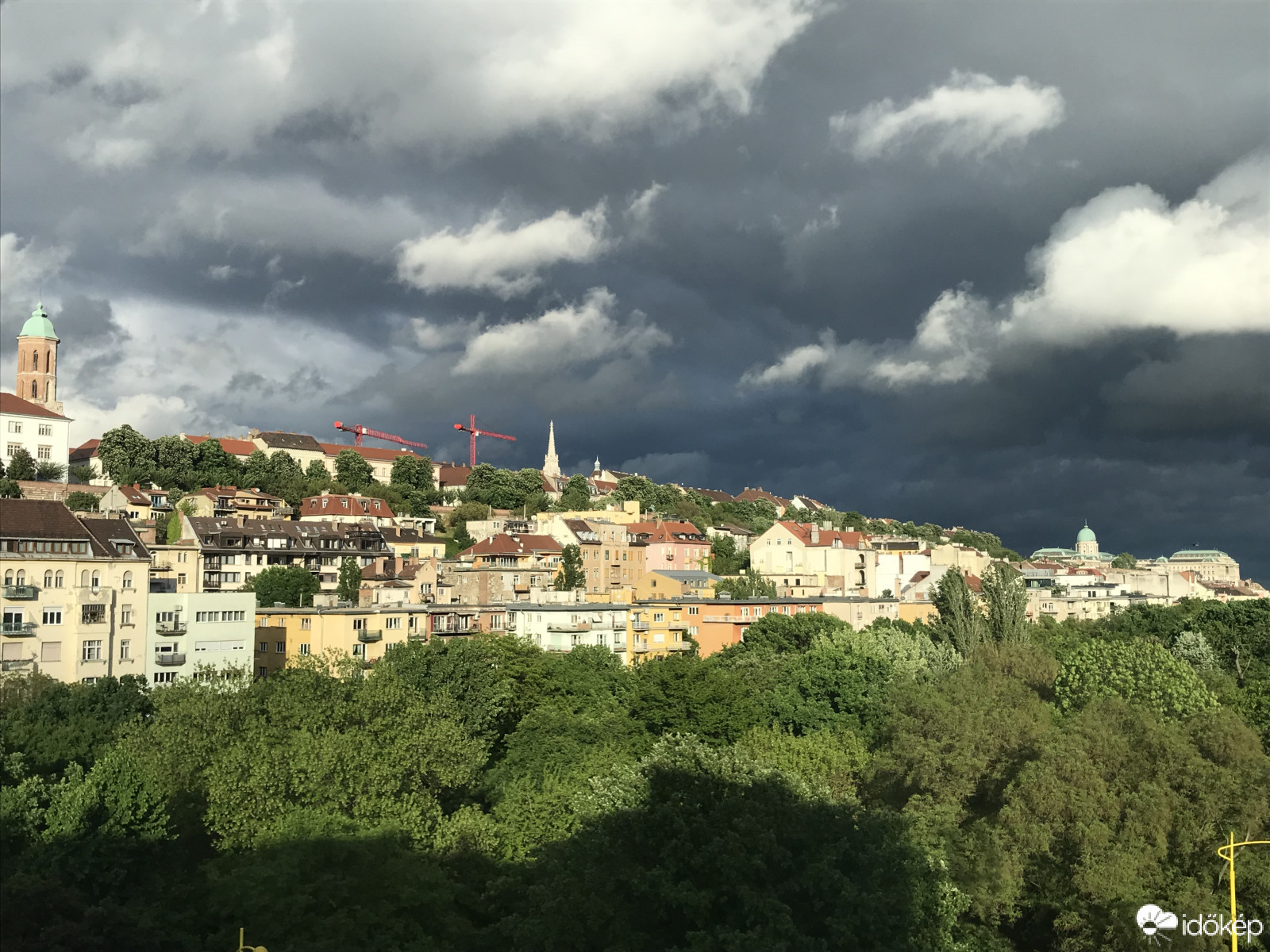 Észlelési fényképek