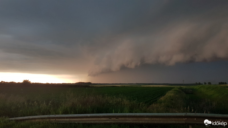 Észlelési fényképek