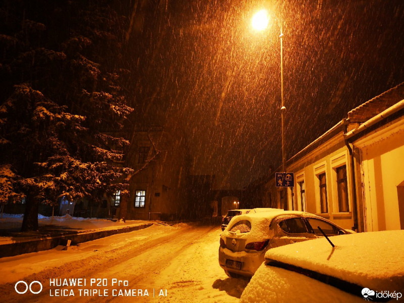 Észlelési fényképek