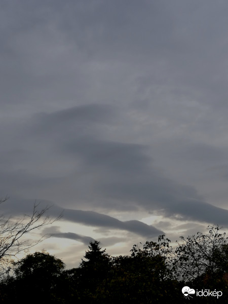 Felhők Lőrincen