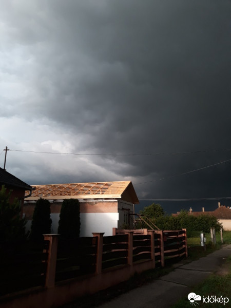 Észlelési fényképek