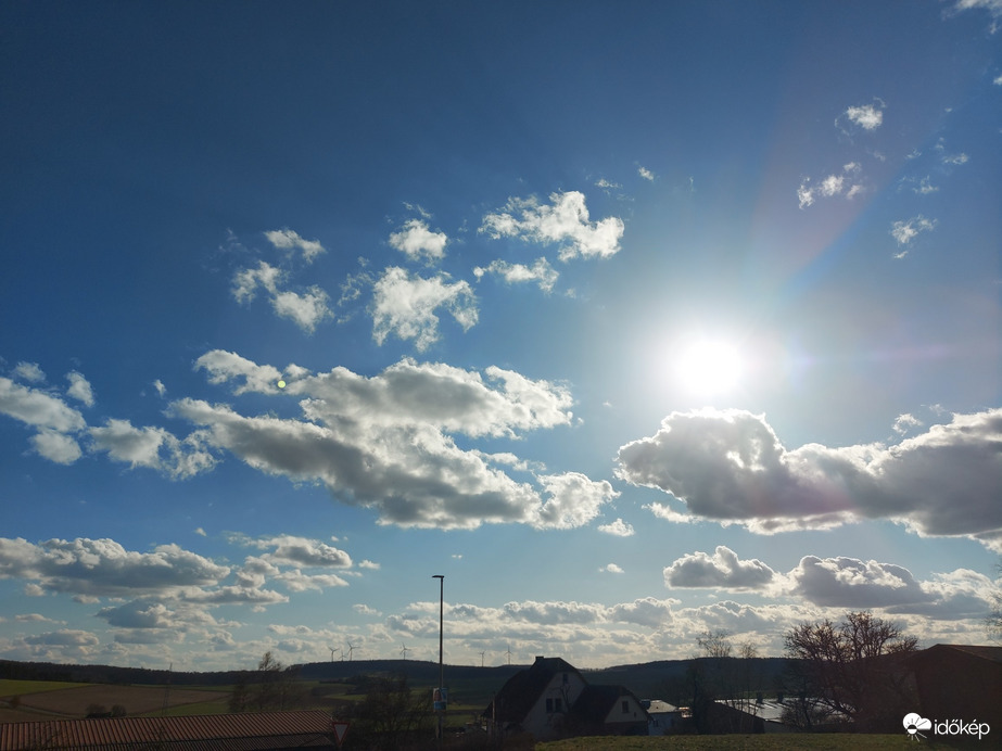 Észlelési fényképek