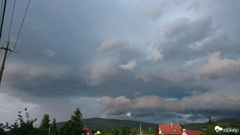 Észlelési fényképek