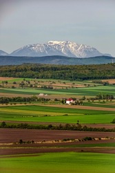 A Schneeberg látványa Sopronból 