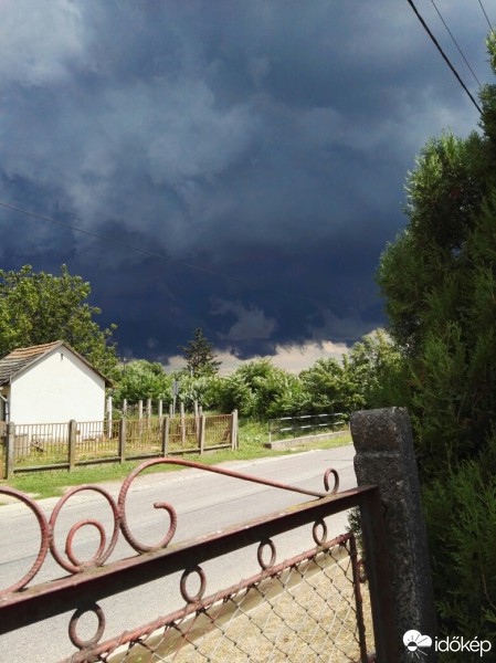 Észlelési fényképek