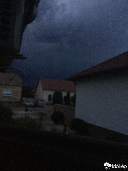 Észlelési fényképek