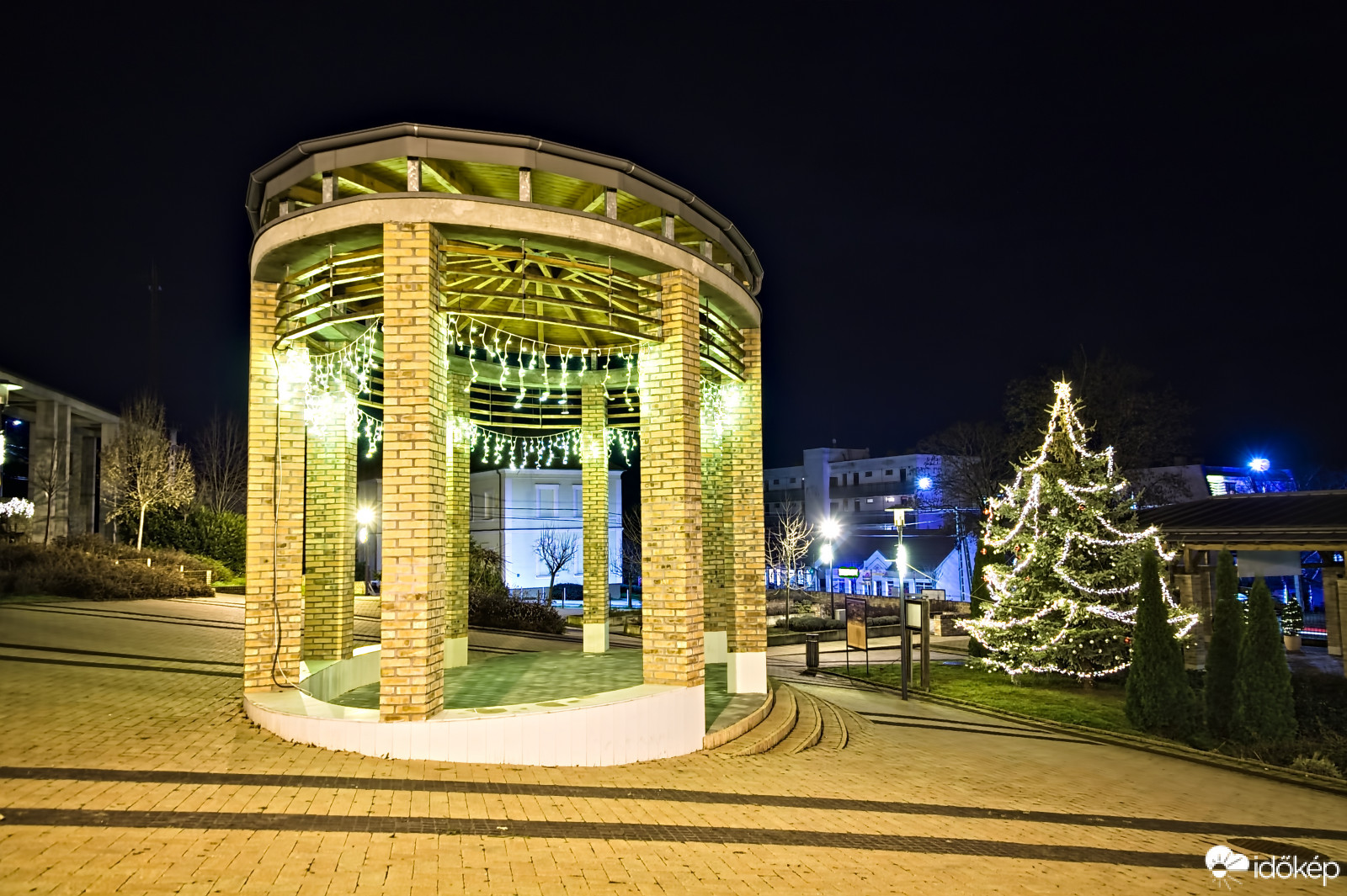 Tab főtere 2020 karácsonyán