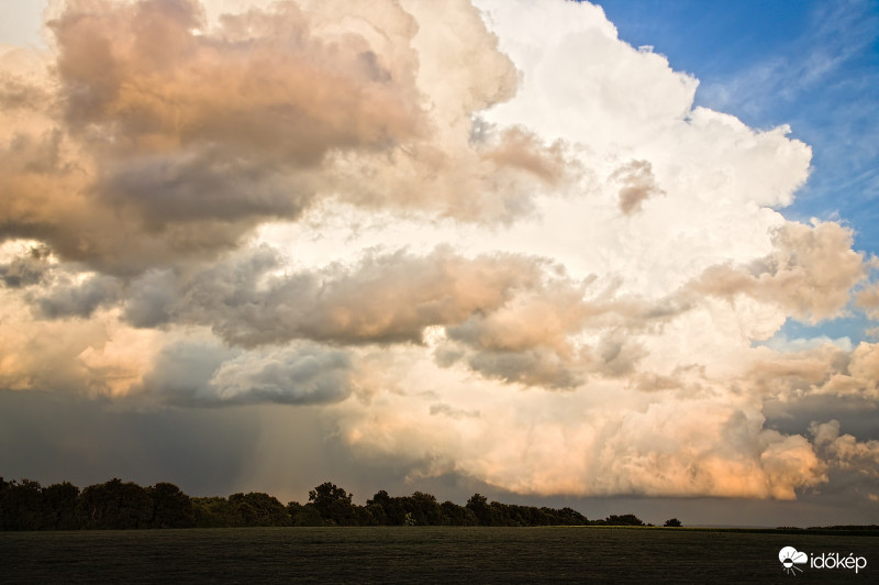 Front valahol Somogy felett