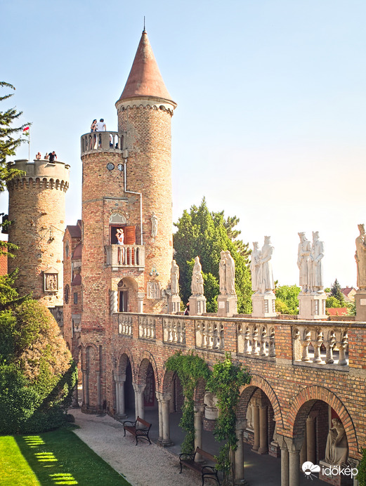 Délután a Bory-várban