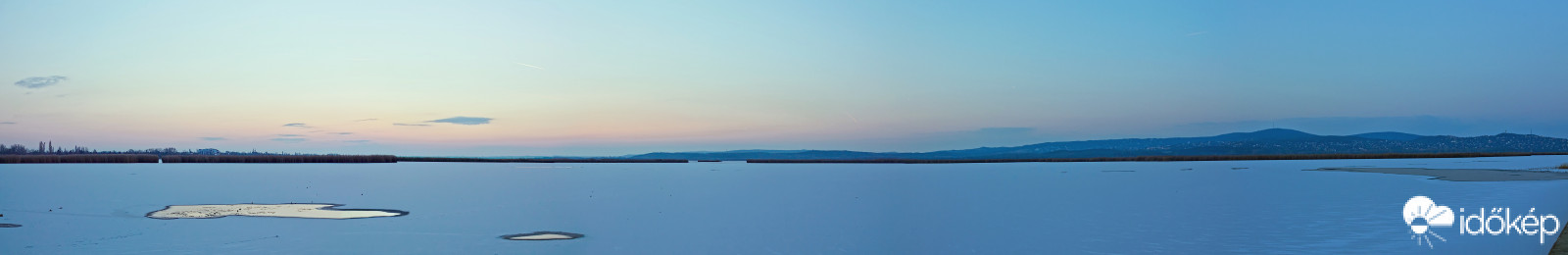 A befagyott Velencei-tó