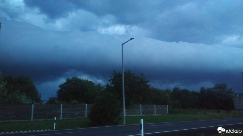 Észlelési fényképek