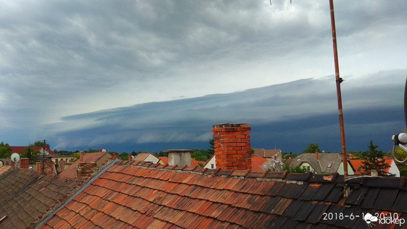 Észlelési fényképek