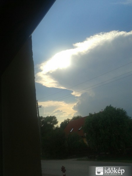 Észlelési fényképek