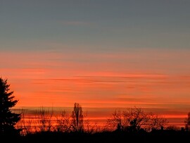 Polgárdi, Új év napjának színes alkonya