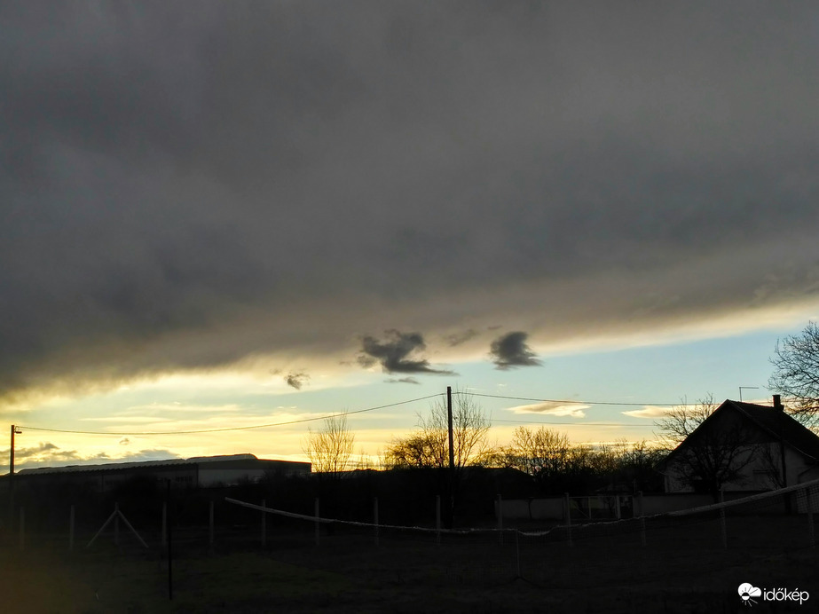 Észlelési fényképek