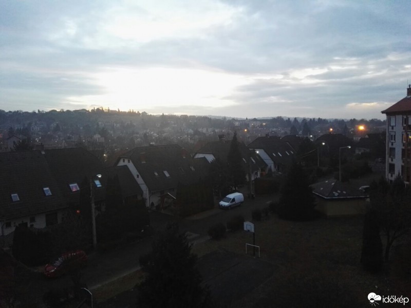 Észlelési fényképek