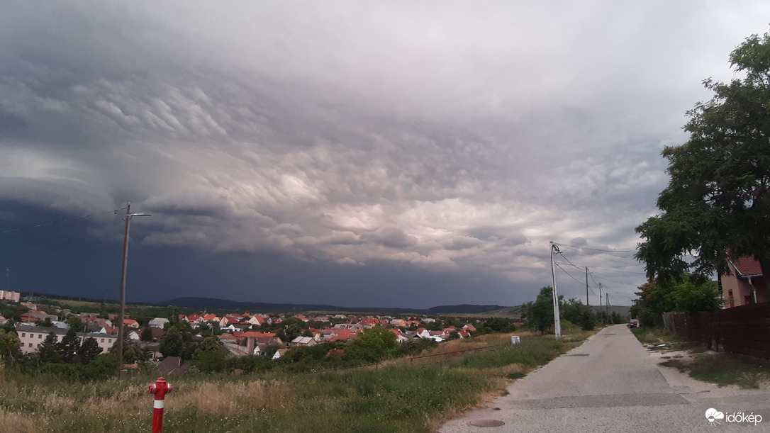 Észlelési fényképek