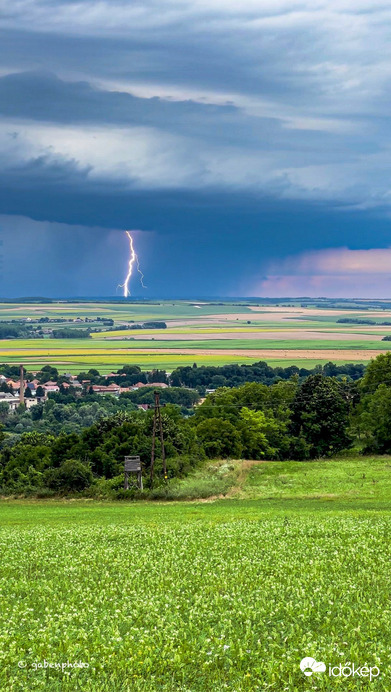 Észlelési fényképek