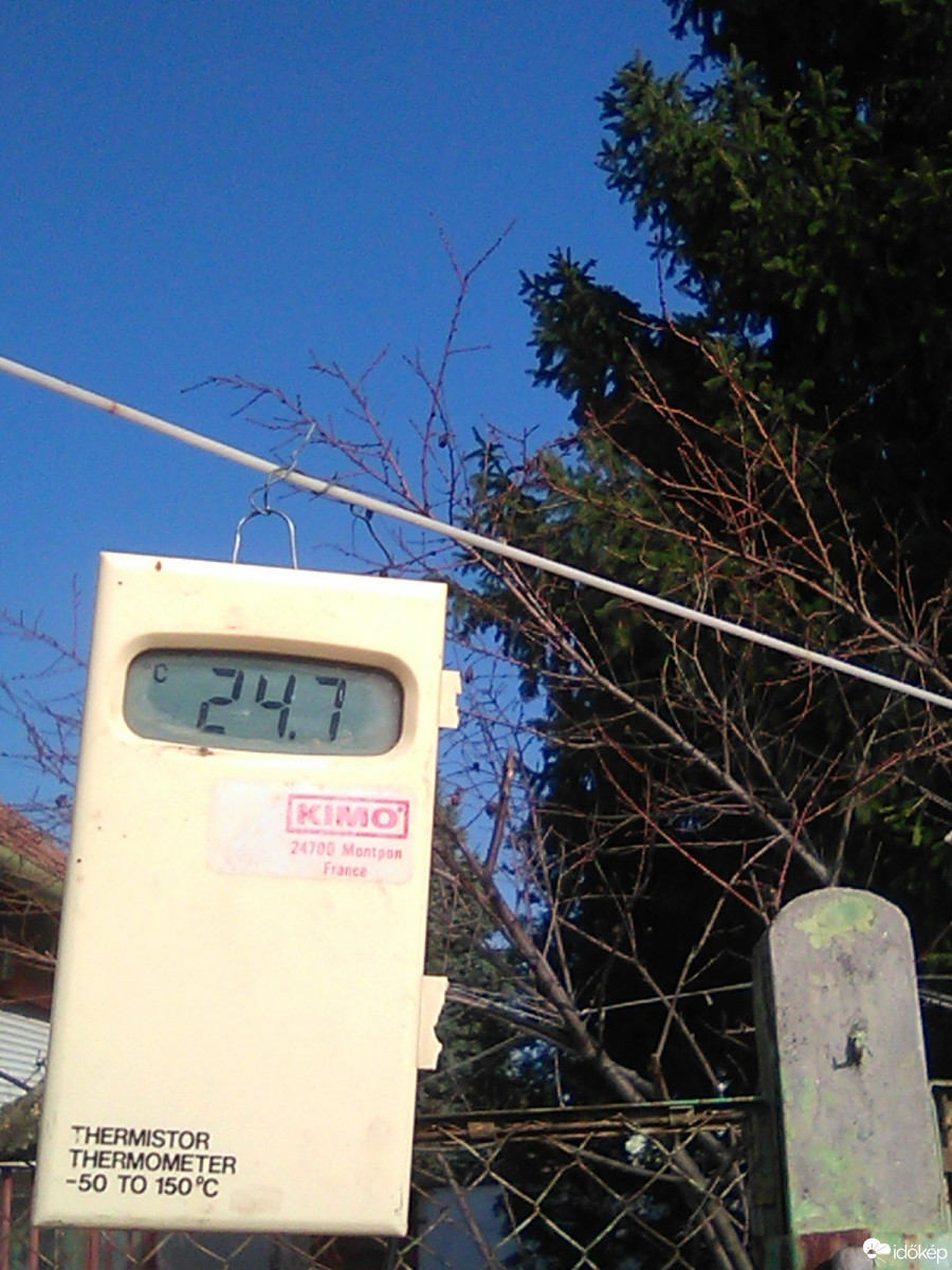 Észlelési fényképek