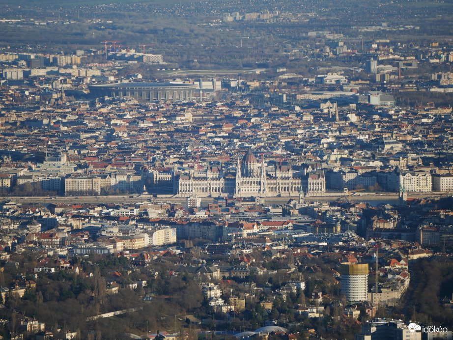 Az Erzsébet-kilátóból 4.