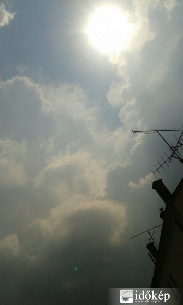 Észlelési fényképek