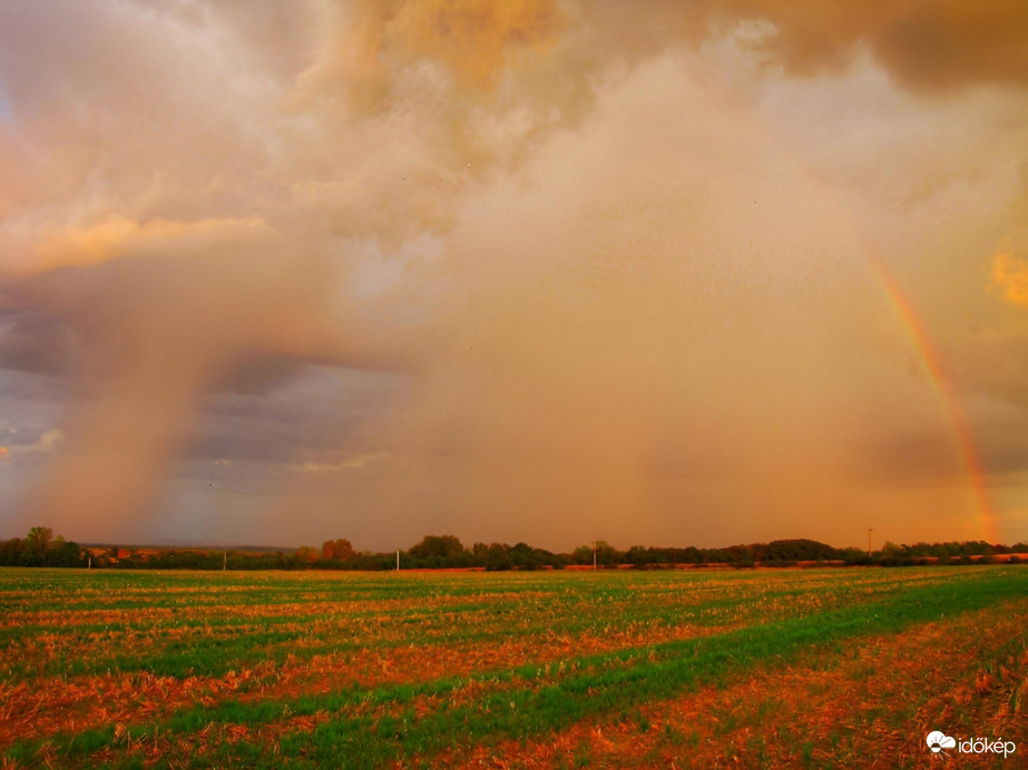Szivárvány a naplemente idején!