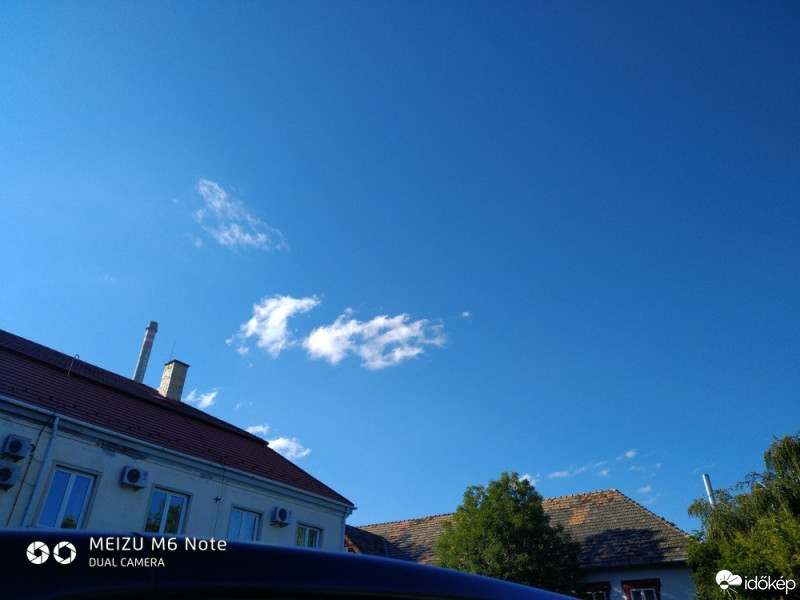 Észlelési fényképek