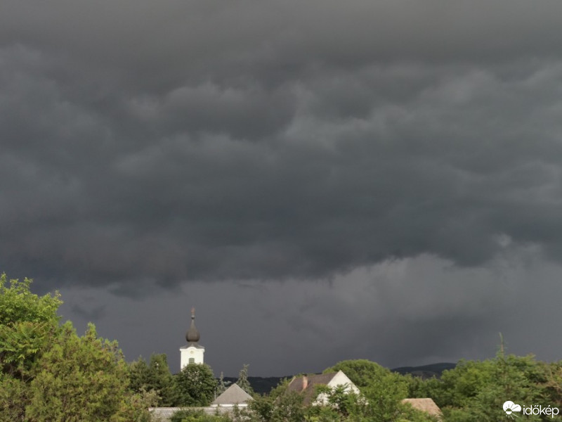 Észlelési fényképek