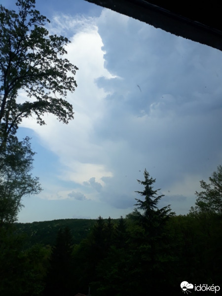 Észlelési fényképek