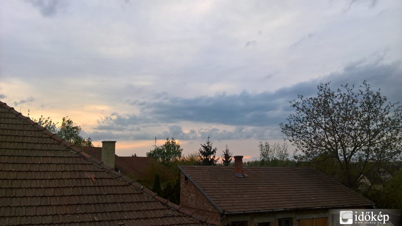 Észlelési fényképek