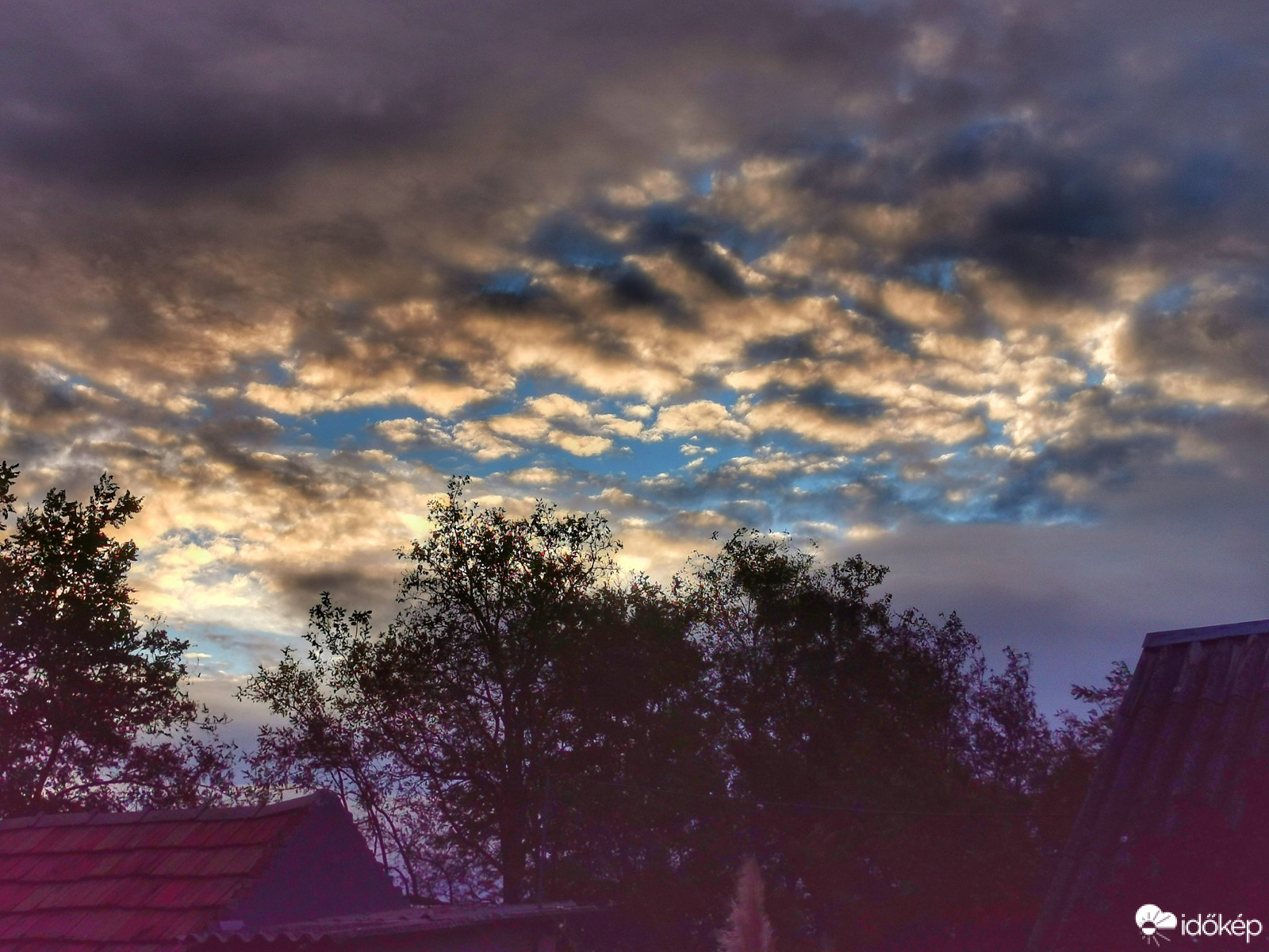 Szélell bélet reggel. 