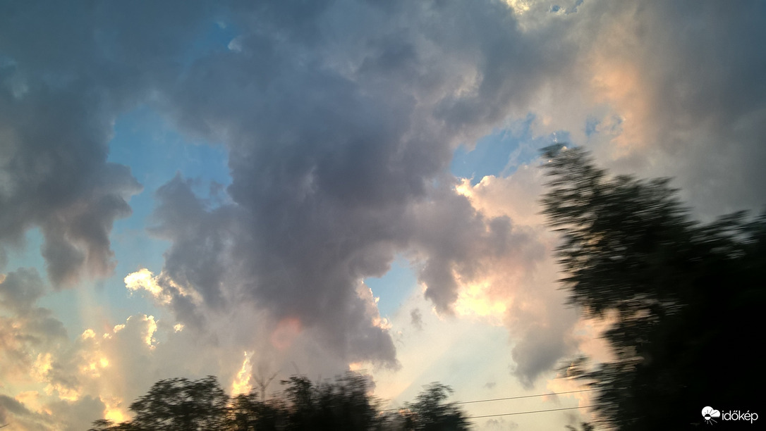 Észlelési fényképek