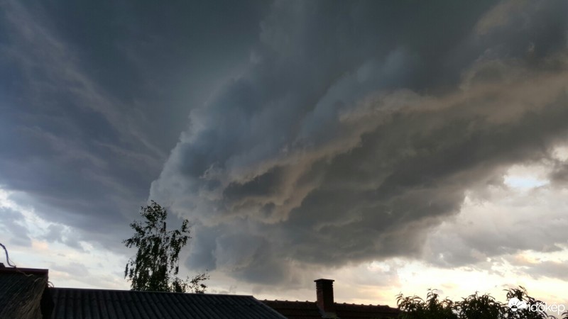 Észlelési fényképek