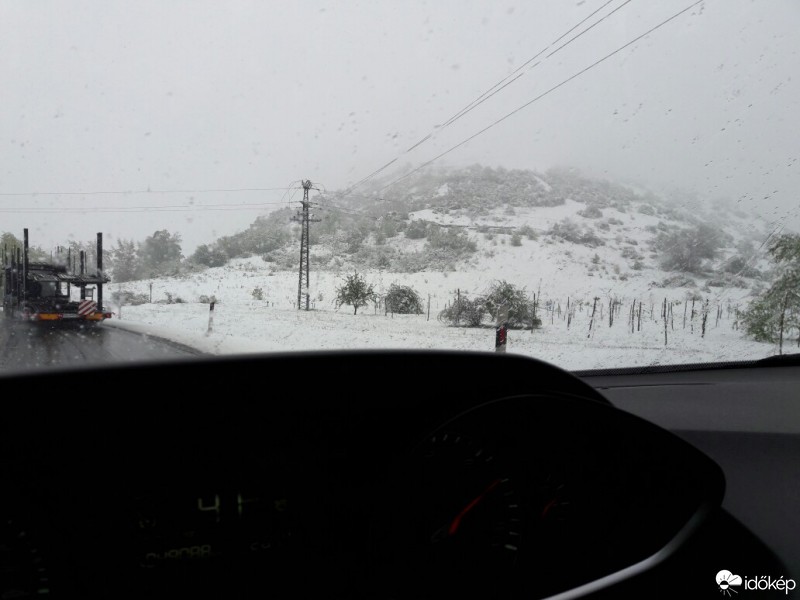 Észlelési fényképek