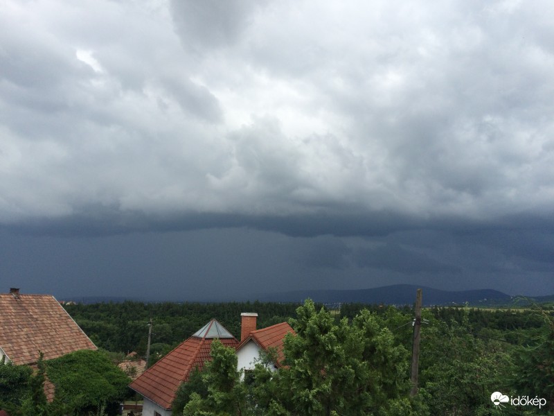 Észlelési fényképek