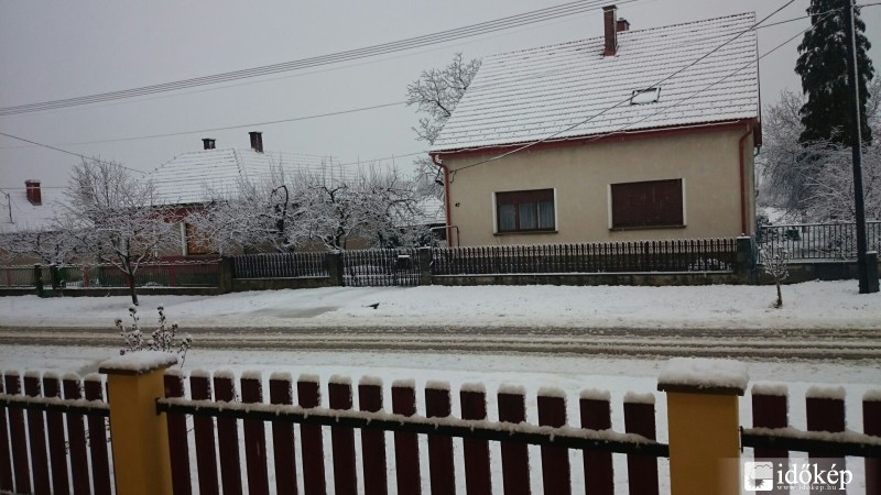 Észlelési fényképek