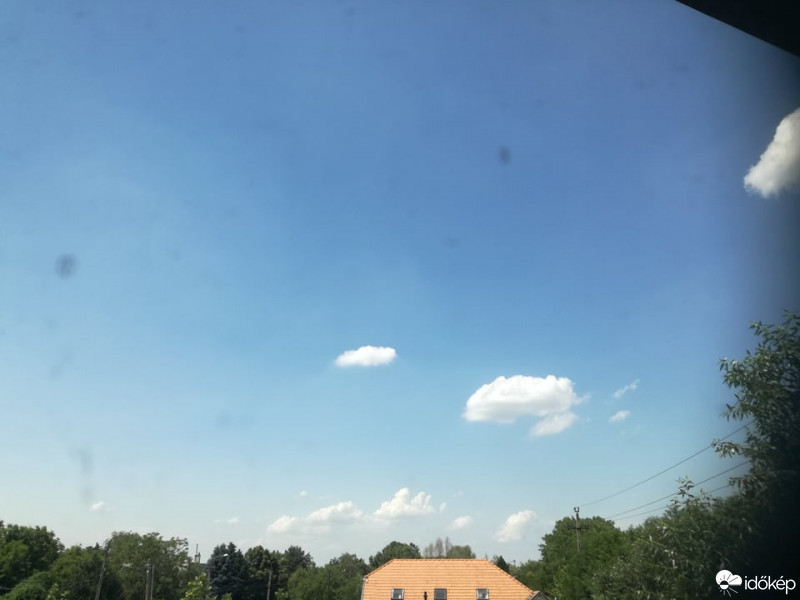 Észlelési fényképek