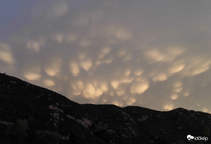 Észlelési fényképek