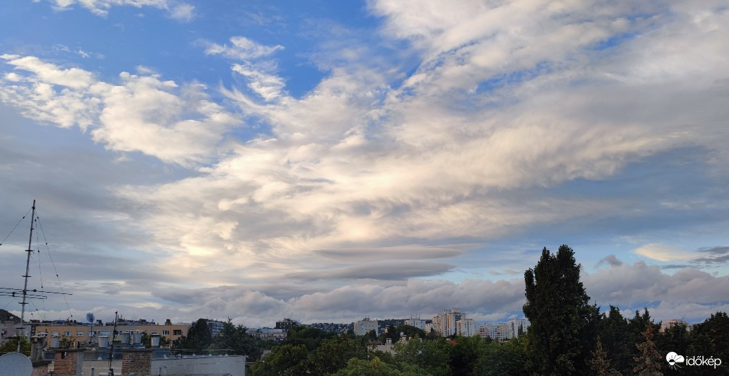 Észlelési fényképek