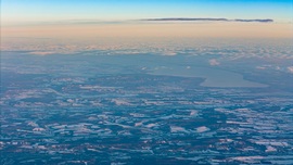 Balaton a hó ölelésében