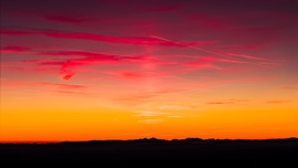 Naposzlop a tüzes naplementében