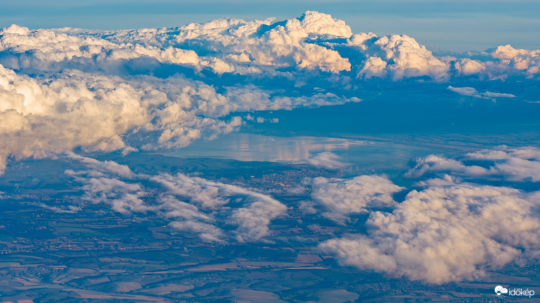 Balaton-tükör extrém távolról
