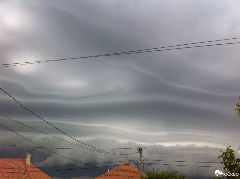 Észlelési fényképek