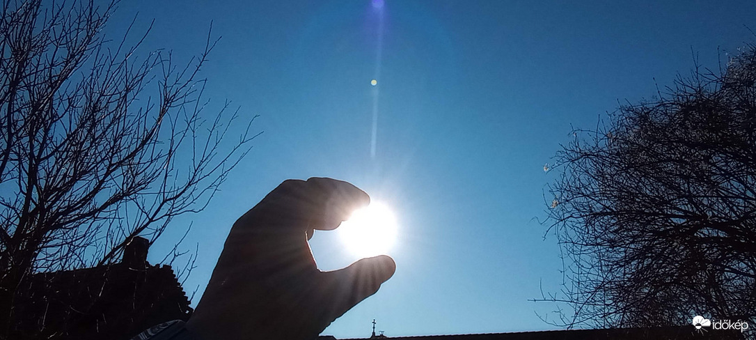 Észlelési fényképek