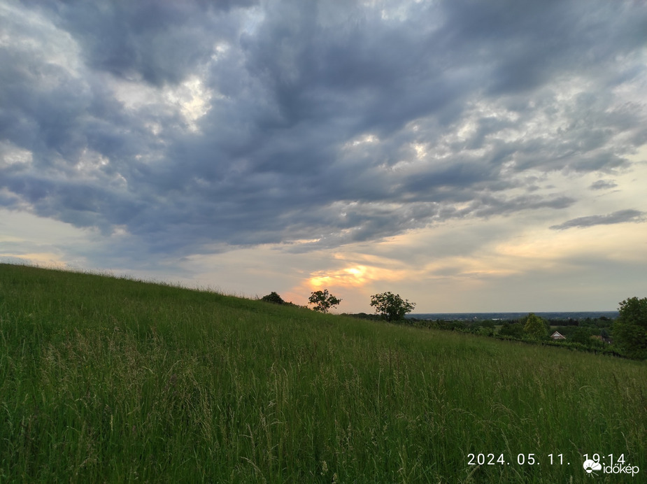 Győrújbarát