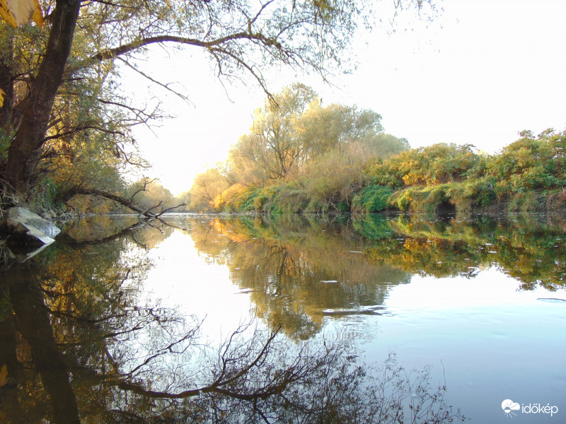 Az "őszülő" Rába,ma estefelé