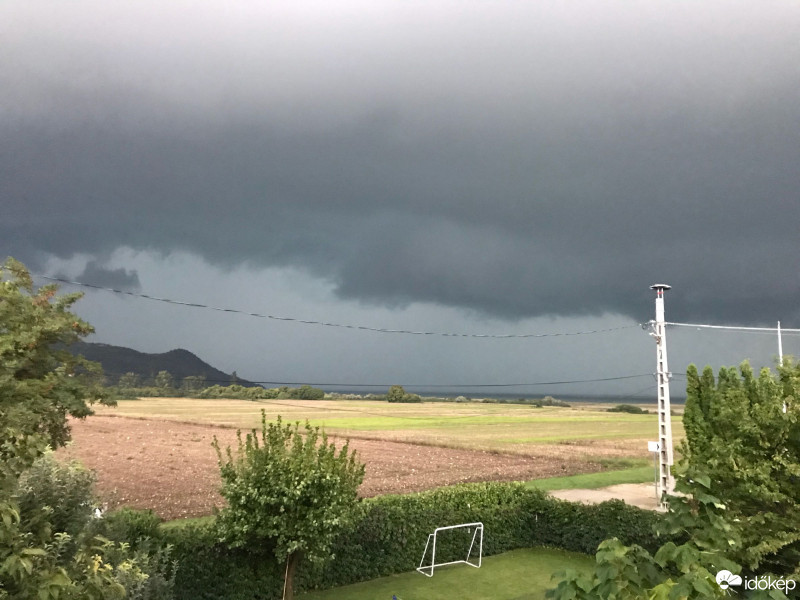 Észlelési fényképek