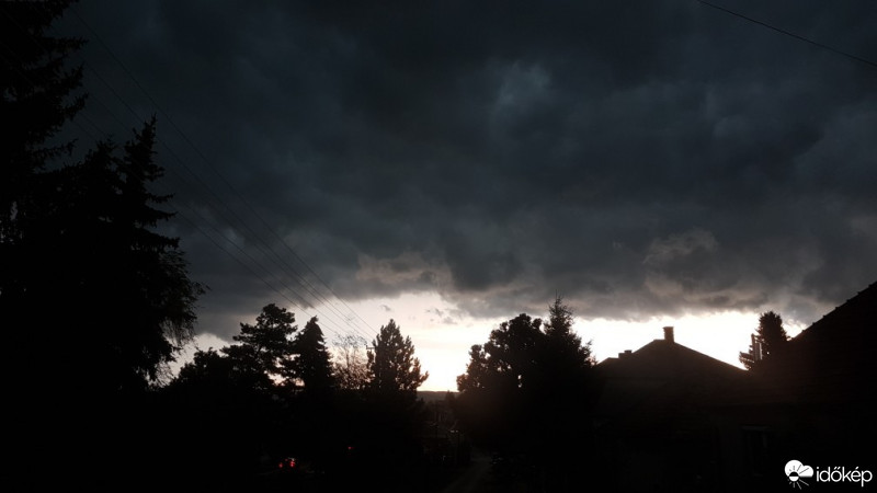 Észlelési fényképek